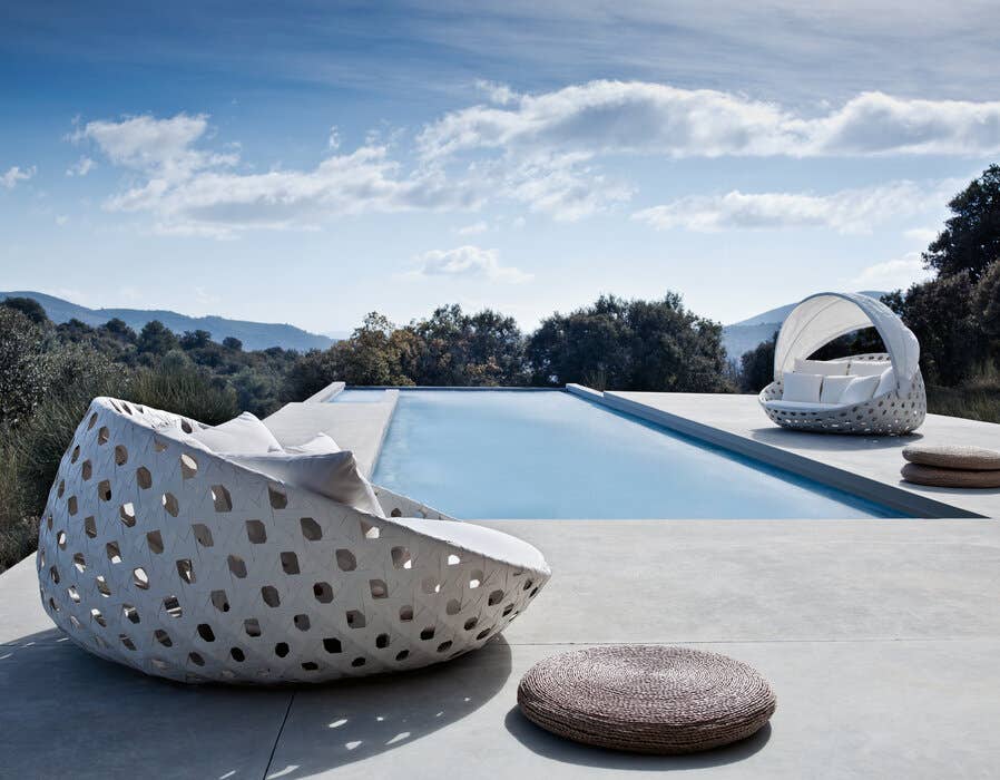 Canasta Outdoor Sofa