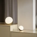 VL Studio Table