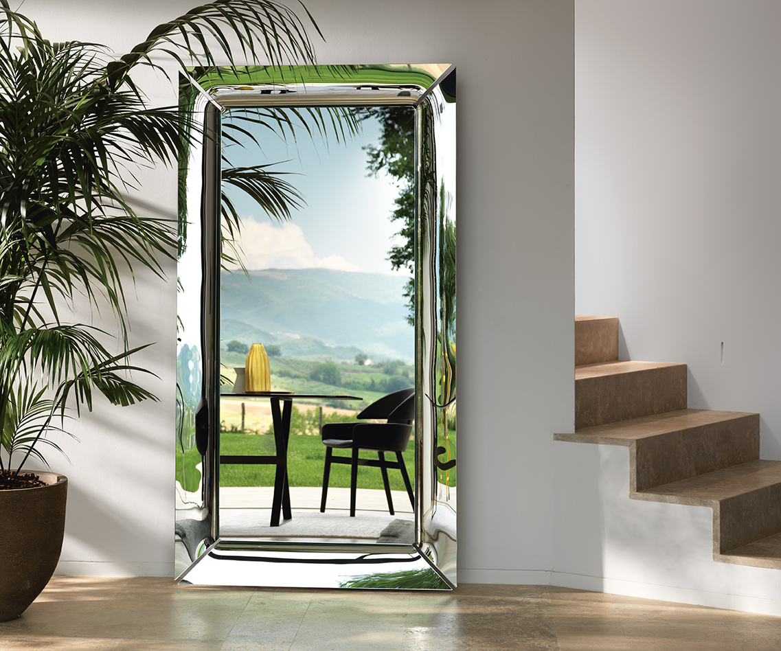 Caadre Mirror