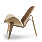 CH07 Shell Chair side view in oiled oak with Thor 307 leather upholstery