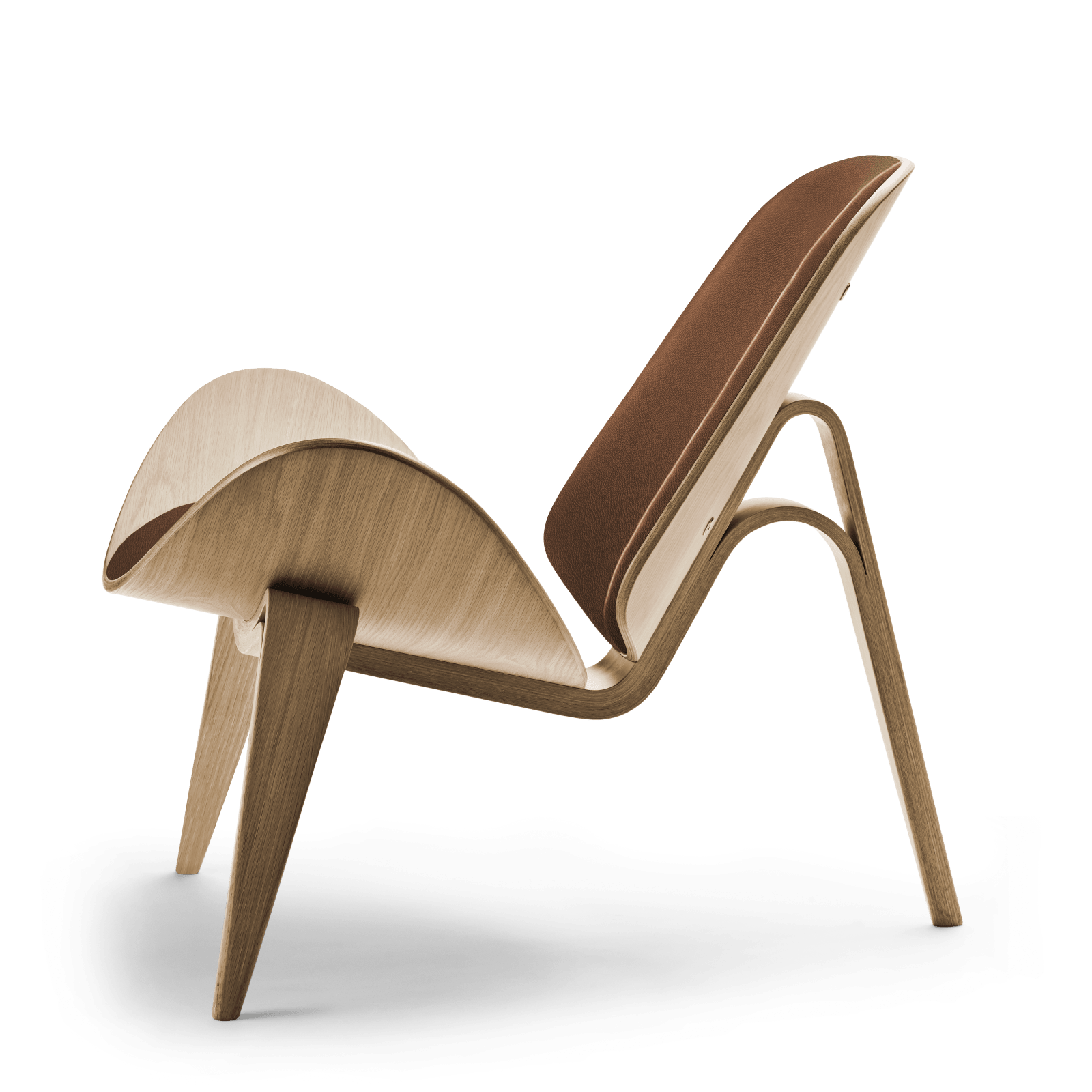 CH07 Shell Chair side view in oiled oak with Thor 307 leather upholstery