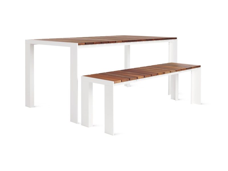 Deneb Table
