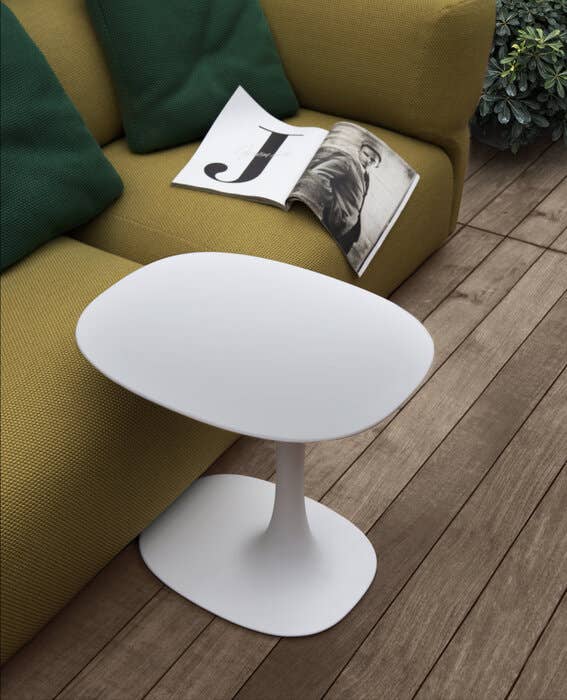 Awa Outdoor Table