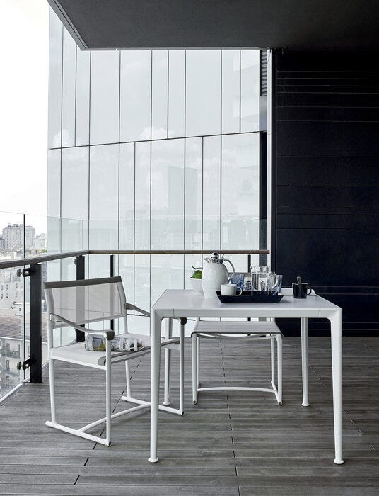 Mirto Outdoor Table