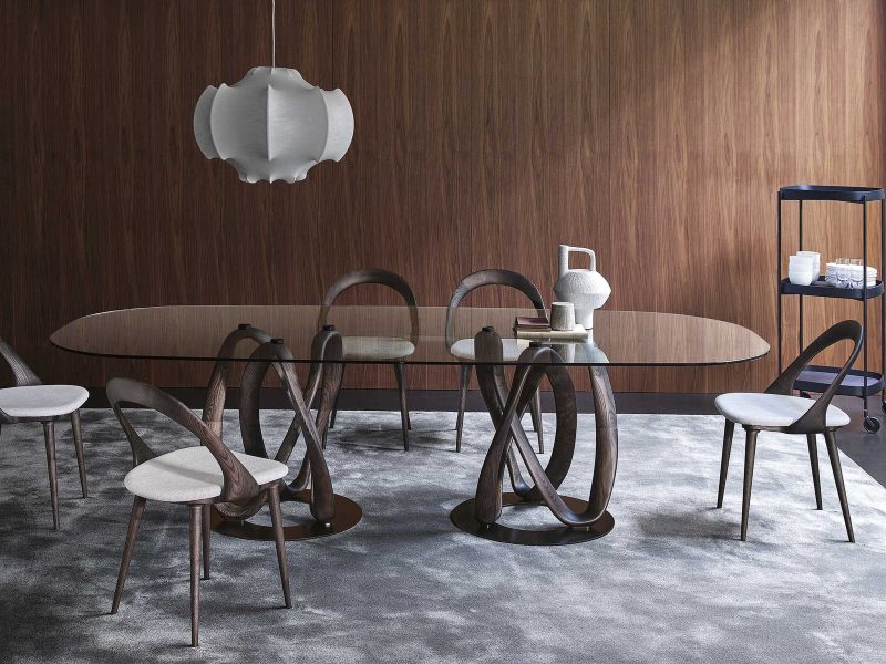Infinity Table