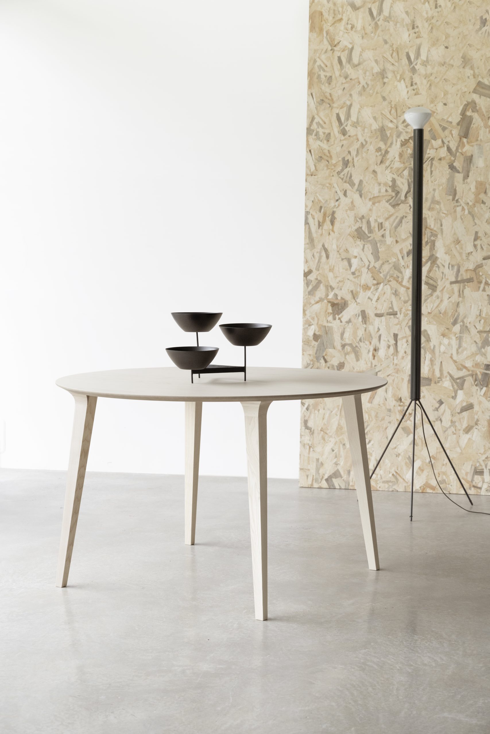 Lau Table