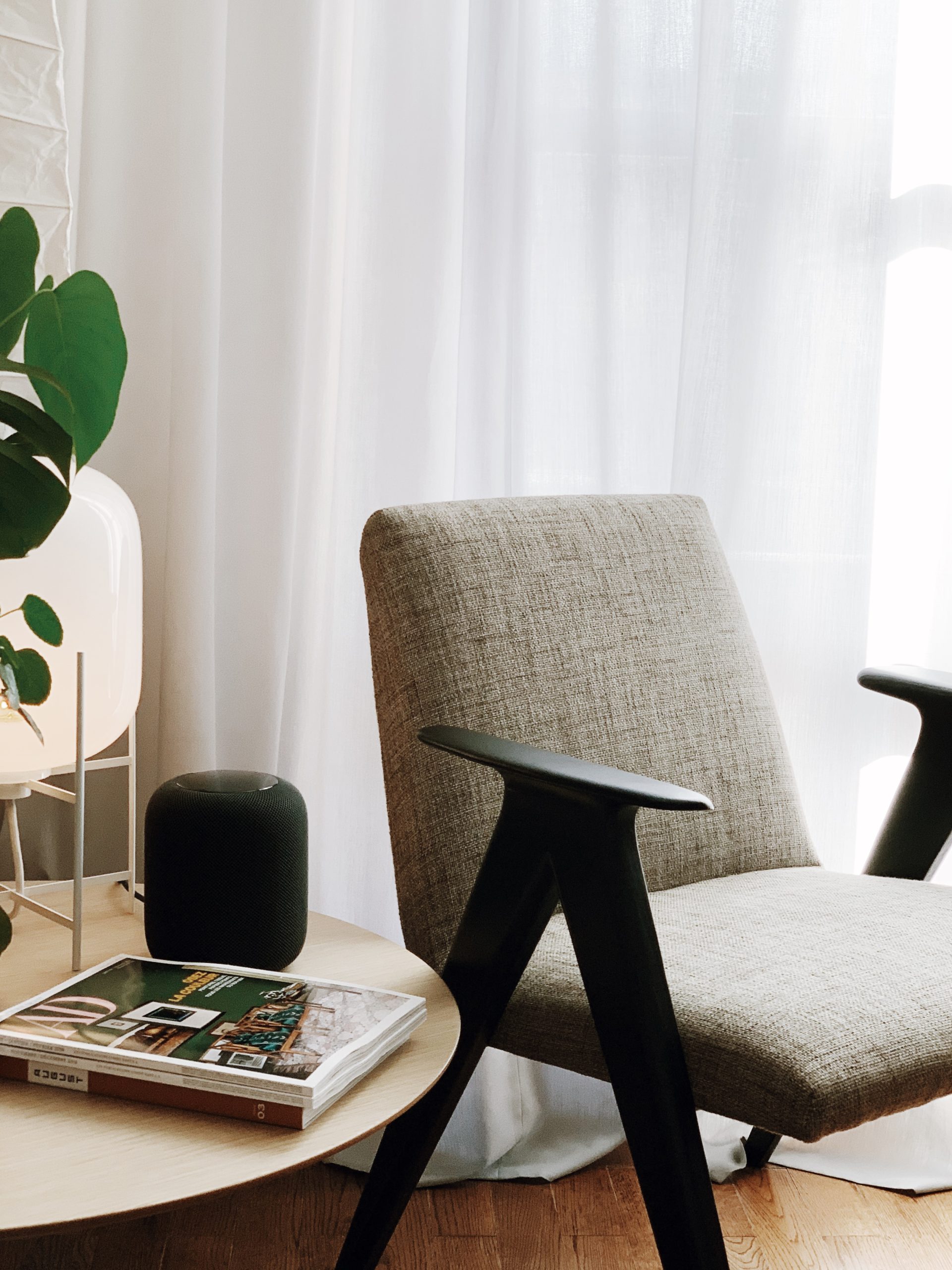 Libera Armchair