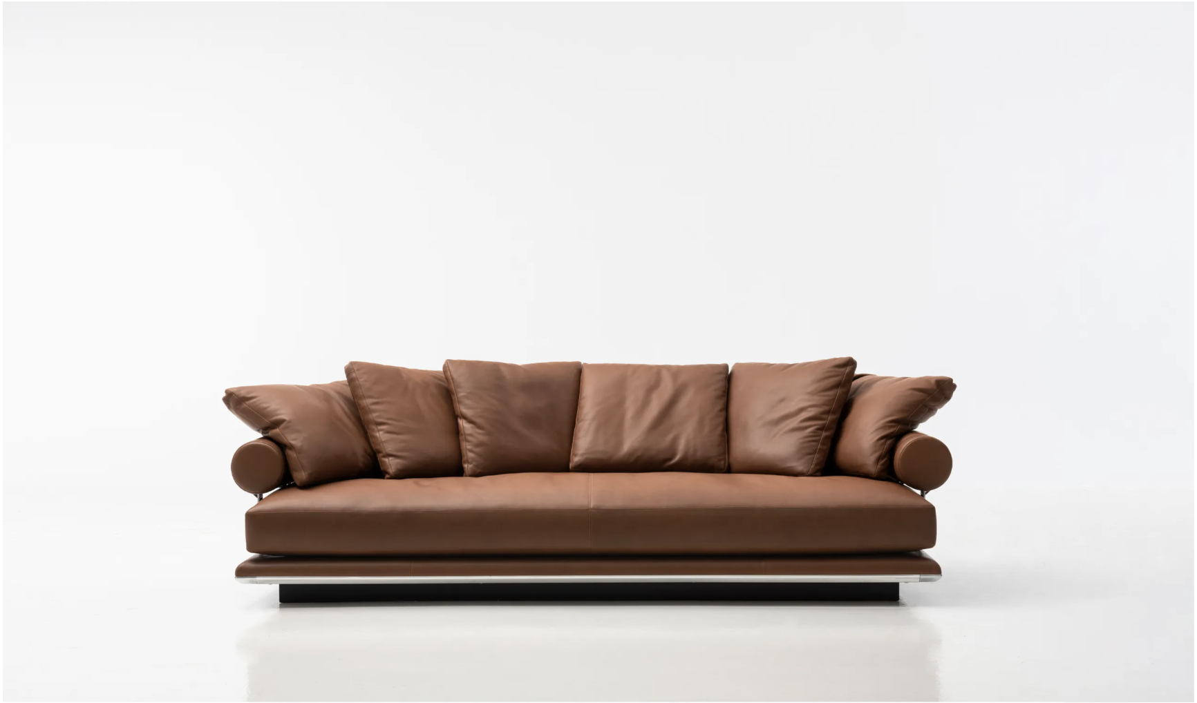 Noonu Sofa
