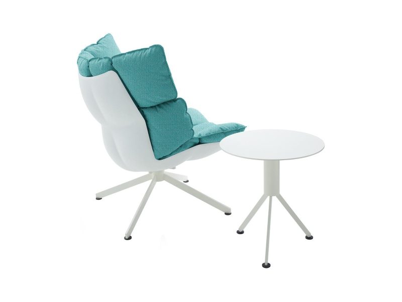 Husk Outdoor Lounge