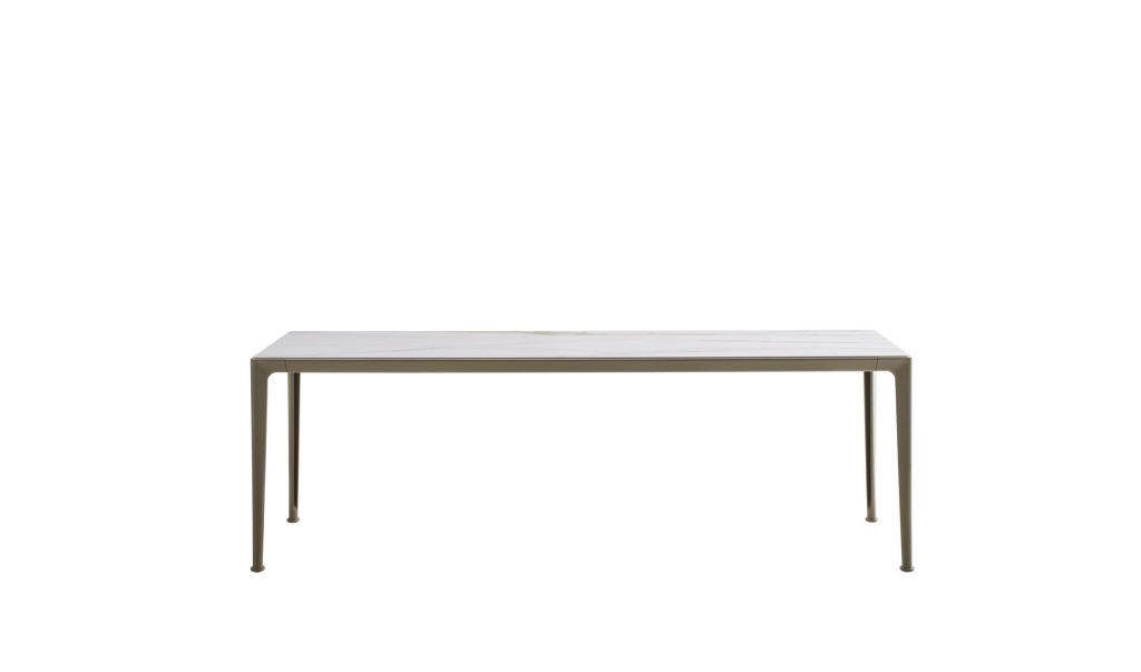 Mirto Outdoor Table