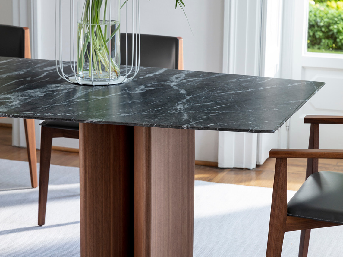 Alan Dining Table