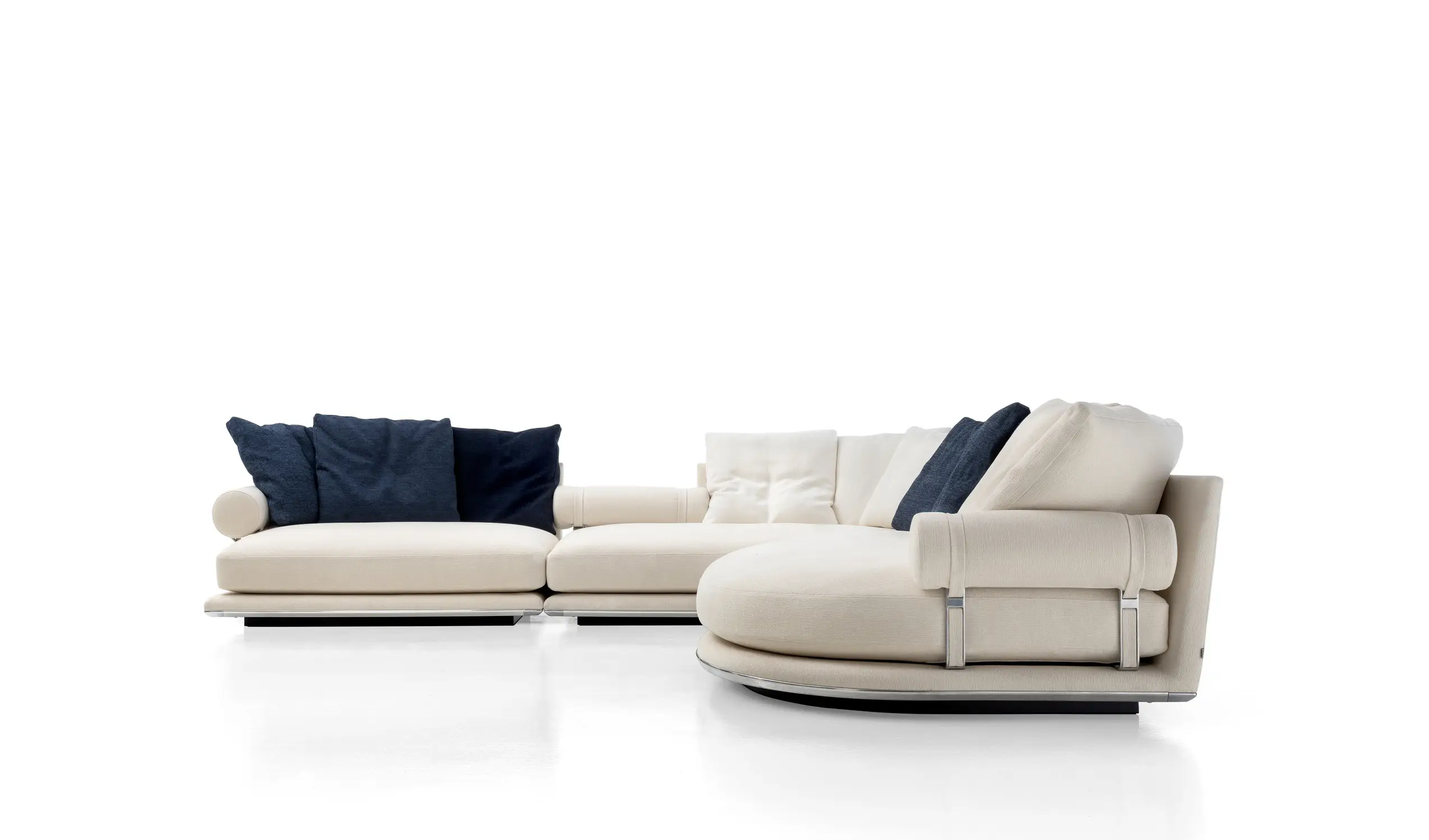 Noonu Sofa