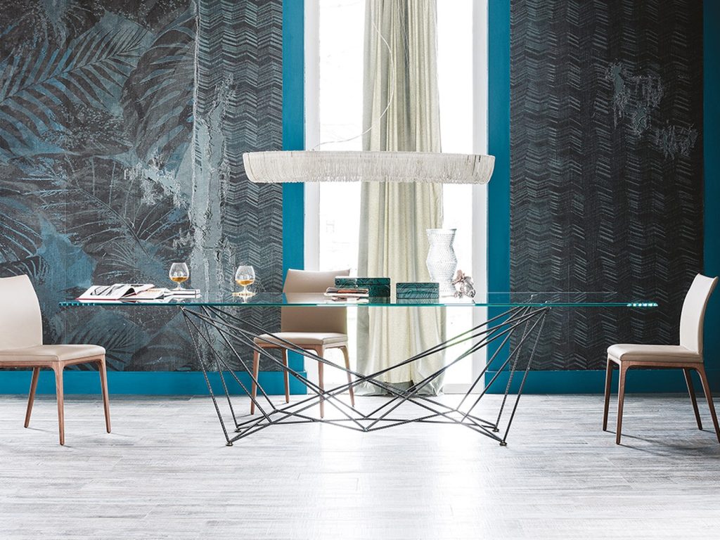 Gordon Dining Table