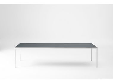 Helsinki Table