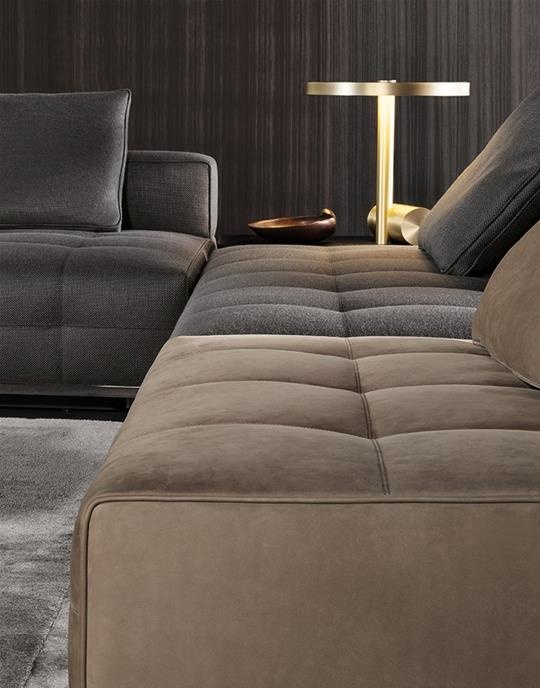 Lawrence Clan Sofa