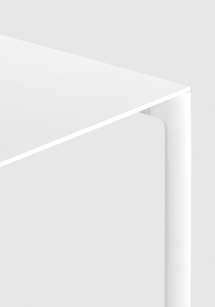 Maki Table