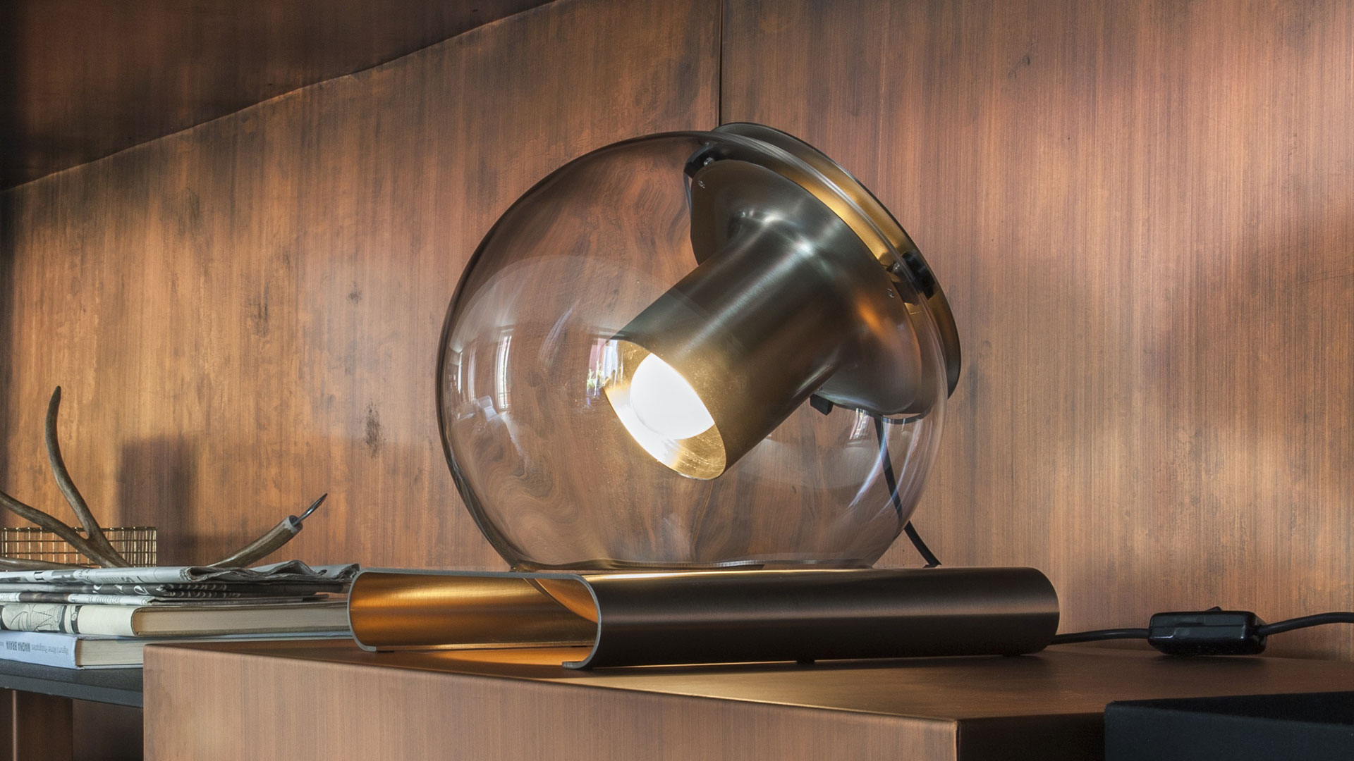 The Globe Table Lamp