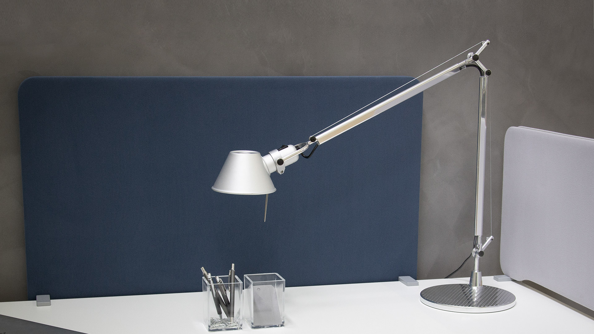Tolomeo with shade