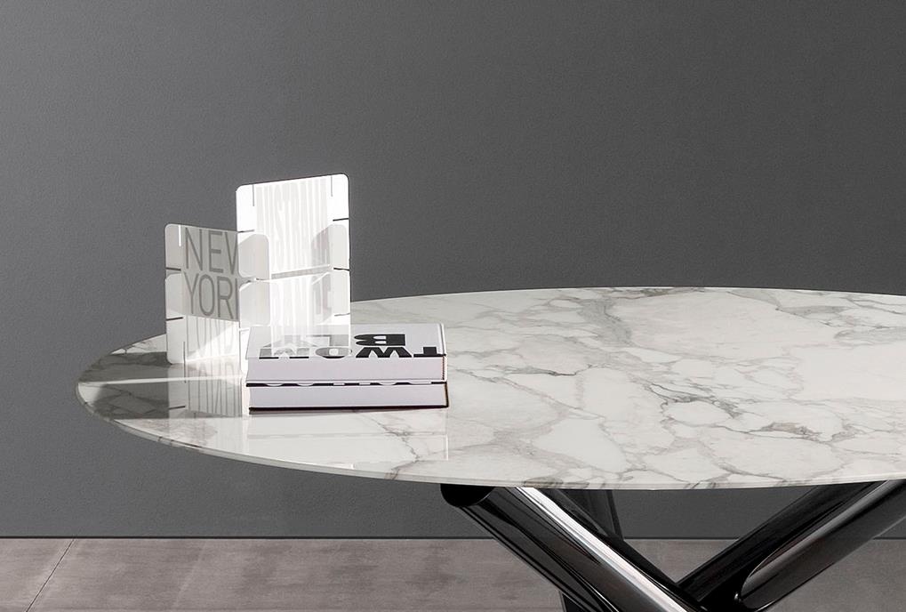 Van Dyck Table