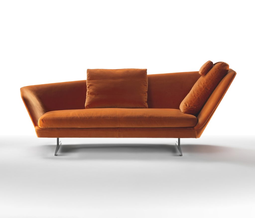 Zeus Chaise Lounge